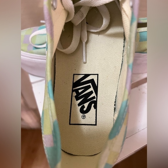 🔴Platform colourful plaid vans women’s sneakers - Picture 6 of 7